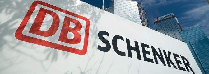 鷸蚌相爭，?DB Schenker?與馬士基決裂后，竟然是這家船公司得利了