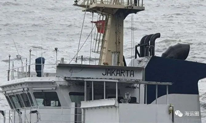 “鬼船”？越南海域發(fā)現(xiàn)一遺棄集裝箱船，船體斷裂，船員生死存疑……