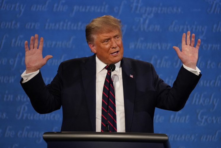 歐洲疫情迎來(lái)第二波爆發(fā)，美國(guó)白宮集體淪陷！